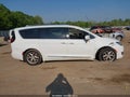 Photo 13 of 16 — 2018 Chrysler Pacifica