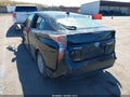 Photo 3 of 15 — 2016 Toyota Prius