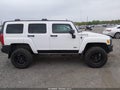 Photo 13 of 16 — 2009 Hummer H3