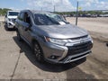 Photo 1 of 16 — 2019 Mitsubishi Outlander