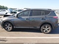Photo 15 of 17 — 2018 Toyota RAV4