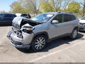 Photo 2 of 16 — 2016 Jeep Cherokee