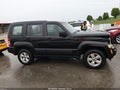 Photo 13 of 17 — 2012 Jeep Liberty