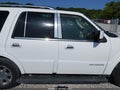 Photo 13 of 16 — 2006 Lincoln Navigator