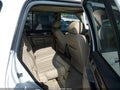 Photo 8 of 16 — 2006 Lincoln Navigator