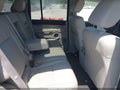 Photo 8 of 16 — 2006 Jeep Commander