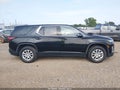 Photo 13 of 16 — 2023 Chevrolet Traverse