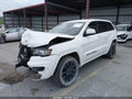 Photo 2 of 17 — 2021 Jeep Grand Cherokee