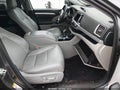 Photo 5 of 17 — 2017 Toyota Highlander