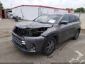 Photo 6 of 17 — 2017 Toyota Highlander
