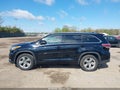 Photo 14 of 17 — 2014 Toyota Highlander