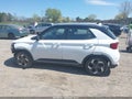 Photo 15 of 17 — 2022 Hyundai Venue