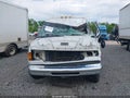 Photo 13 of 16 — 2004 Ford E-350