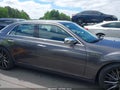 Photo 14 of 19 — 2017 Chrysler 300