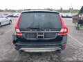 Photo 16 of 16 — 2015 Volvo XC70