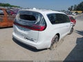 Photo 4 of 16 — 2022 Chrysler Pacifica