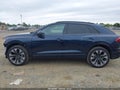 Photo 15 of 17 — 2025 Audi Q8