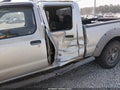 Photo 6 of 17 — 2002 Nissan Frontier
