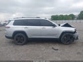 Photo 13 of 16 — 2021 Jeep Grand Cherokee L