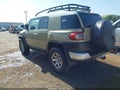 Photo 3 of 16 — 2014 Toyota FJ Cruiser