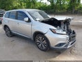 Photo 1 of 15 — 2019 Mitsubishi Outlander