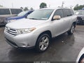 Photo 2 of 16 — 2013 Toyota Highlander