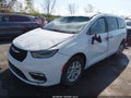 Photo 6 of 11 — 2023 Chrysler Pacifica