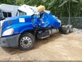 Photo 2 of 20 — 2020 Freightliner Cascadia 125