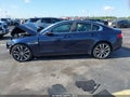 Photo 14 of 16 — 2017 Jaguar XE