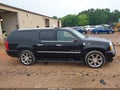 Photo 13 of 17 — 2010 Cadillac Escalade ESV
