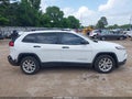 Photo 14 of 17 — 2016 Jeep Cherokee