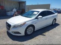Photo 2 of 11 — 2016 Hyundai Sonata Hybrid