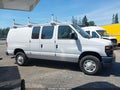 Photo 15 of 18 — 2008 Ford E-350
