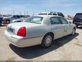 Photo 4 of 12 — 2005 Lincoln Town Car