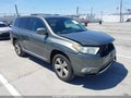 Photo 1 of 16 — 2012 Toyota Highlander