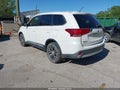 Photo 3 of 12 — 2016 Mitsubishi Outlander