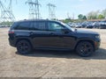 Photo 13 of 16 — 2023 Jeep Grand Cherokee