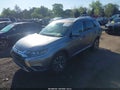 Photo 2 of 17 — 2019 Mitsubishi Outlander