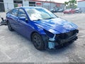 Photo 1 of 17 — 2022 Hyundai Elantra