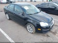 Photo 1 of 16 — 2010 Volkswagen Jetta