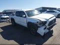 Photo 1 of 17 — 2019 Toyota Tacoma