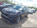 Photo 2 of 16 — 2025 Toyota Highlander Hybrid