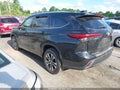 Photo 3 of 16 — 2022 Toyota Highlander