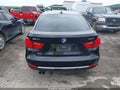 Photo 17 of 18 — 2016 BMW 3 Series
