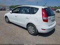 Photo 3 of 12 — 2012 Hyundai Elantra