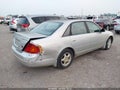 Photo 4 of 11 — 2002 Toyota Avalon