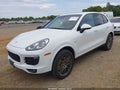 Photo 2 of 16 — 2017 Porsche Cayenne