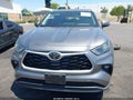 Photo 13 of 19 — 2025 Toyota Highlander Hybrid