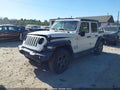 Photo 2 of 17 — 2018 Jeep Wrangler Unlimited