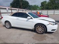 Photo 14 of 19 — 2013 Chrysler 200